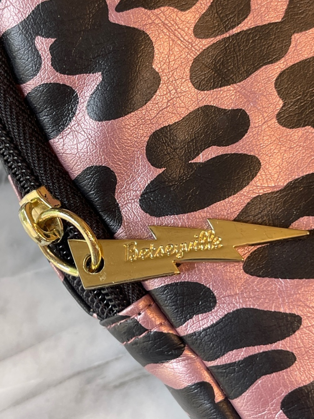 Betseyville by Betsey Johnson Leopard Print Soft Case Laptop Bag - Picture 10 of 11